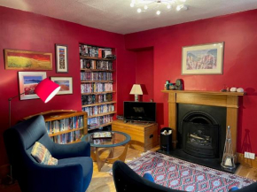 One bed cosy Highland cottage near Beauly